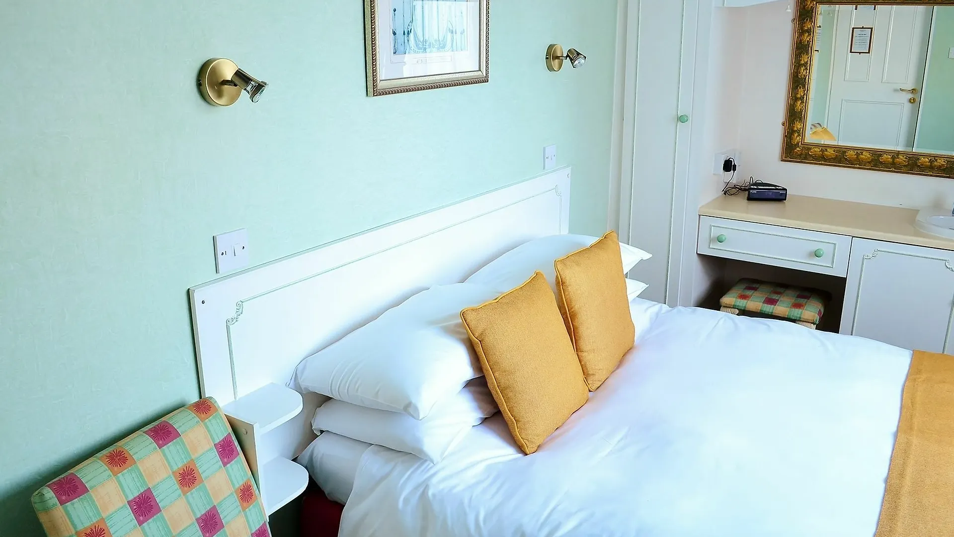 Hotel The Hazelwood York