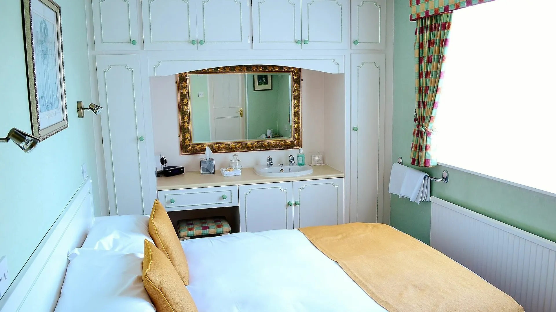 Hotel The Hazelwood York
