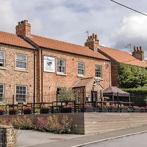 4* Hotel Plum And Partridge Husthwaite