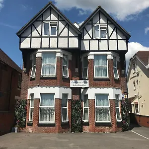 https://landguard-house.tophotelsbath.com